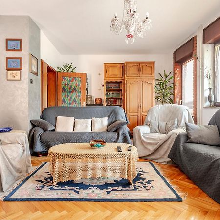 100 M2 Apartment In The Diplomatic Area Belgrado Exterior foto